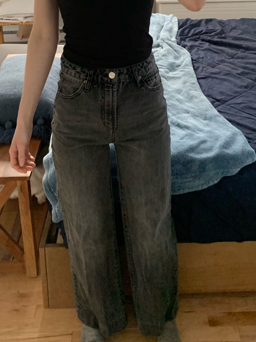 Classic High-Rise Wide-Leg Black Jeans